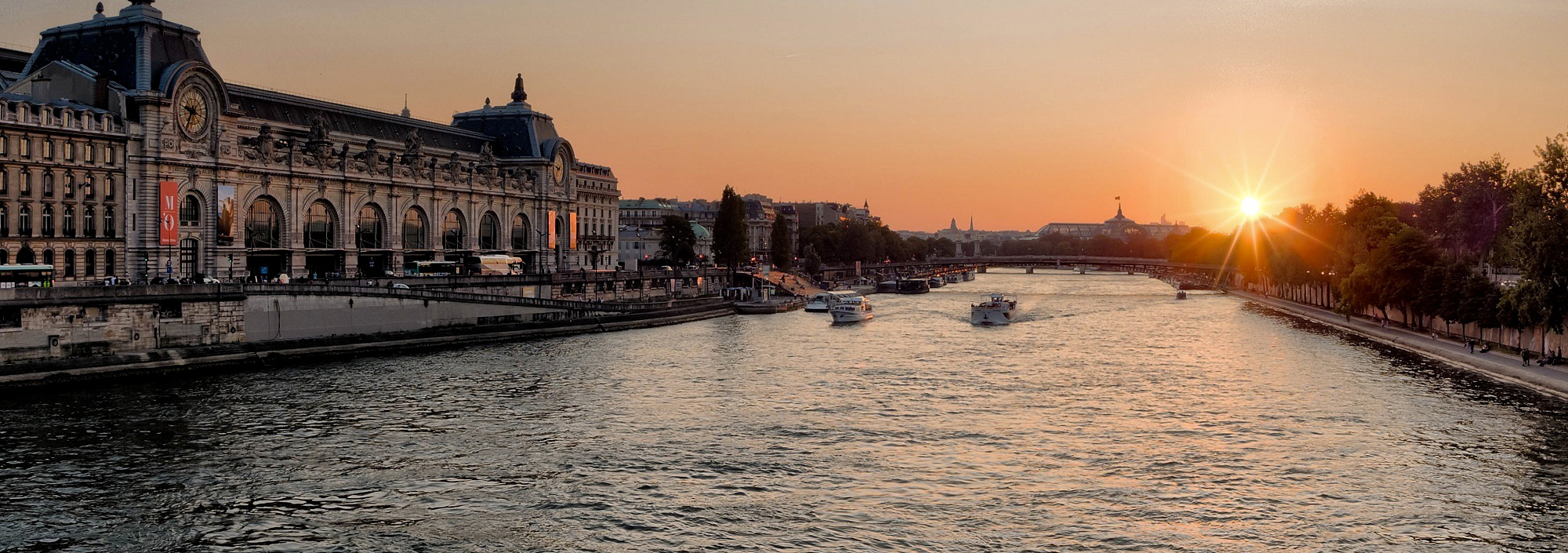 The Seine and the Musée d’Orsay at sunset